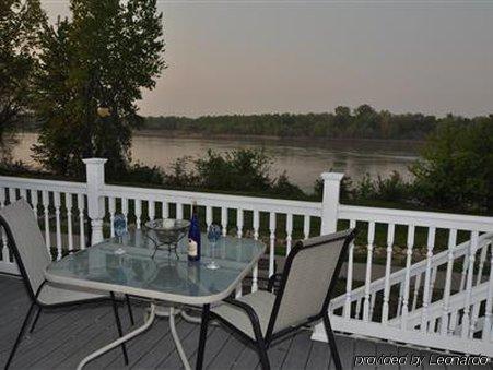 Millers Landing Bed & Breakfast Llc Hotel New Haven Restaurant photo